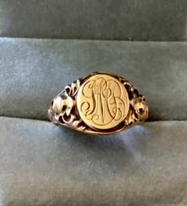 ANTIGUO ANILLO ART NOUVEAU ORO AMARILLO 14K sello ovalado monograma en buen estado talla 7 - Imagen 1 de 8