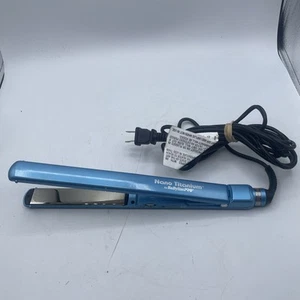 BaByliss Pro Nano Titanium Ultradünnes Glätteisen 1,5" getestet - Bild 1 von 9