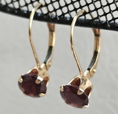 Vtg 14k .585 Yellow Gold Garnet Dangle Leverback Earrings 1.19g - Image 1 of 4