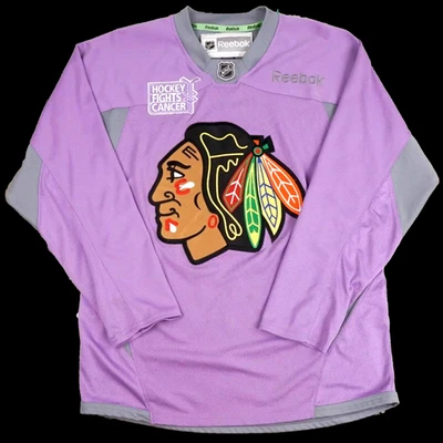 Chicago Blackhawks Jersey Mens Small Purple NHL Hockey Fights Cancer Reebok - Image 1 of 4