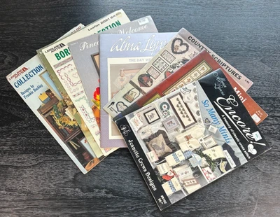 Lot of 8 Needlepoint Cross stitch Pattern Booklets Leaflet Leisure Arts - Image 1 of 3
