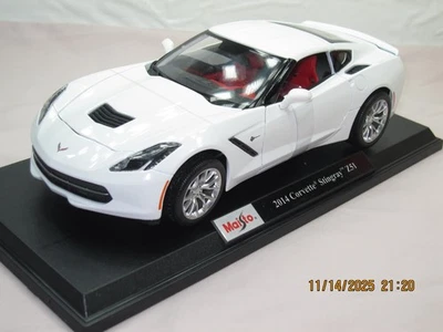 2014 CORVETTE Z51 STINGRAY ARTIC WHITE  NEW  IN BOX 1:18 - Image 1 of 4