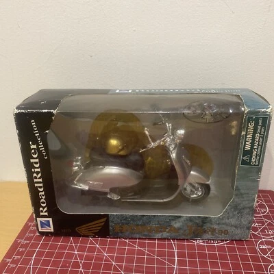 RoadRider Collection Honda Joker 90 NewRay - Image 1 of 4