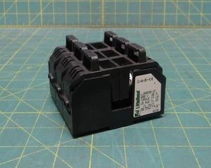 Littelfuse LJ60030-3C 600V 30 Amp Fuse Block w/ 3 Littelfuse JTD 15 ID Fuses - Picture 1 of 7