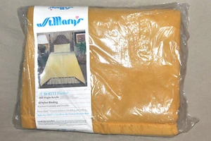 Vintage St Marys St. Moritz Virgin Acrylic Blanket 72 X 90 Twin Double SEALED - Picture 1 of 6