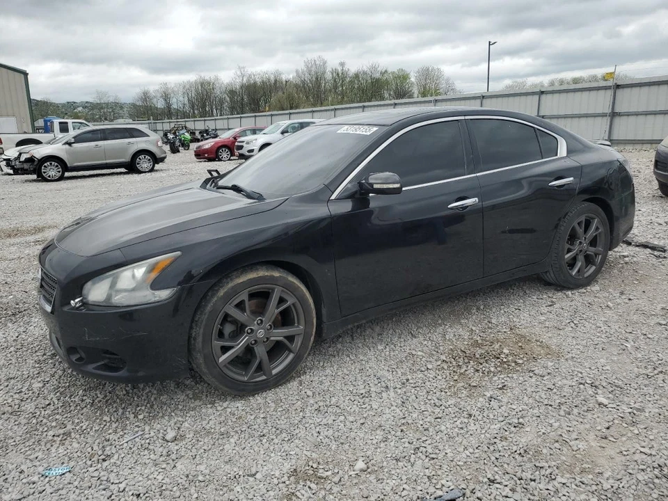 Luz de conducción usada se adapta a: Nissan Máxima 2013 conducción antiniebla en parachoques grado A Foto 1 de 4