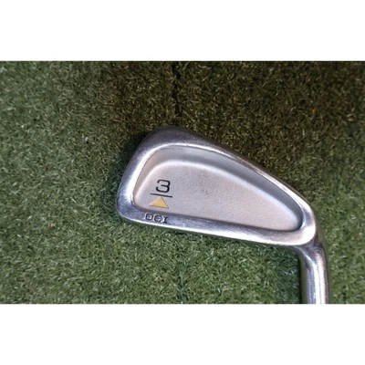Titleist DCI Single R Flex 38.5" Golf 3 Iron RH / 2E-S273 - Image 1 of 4