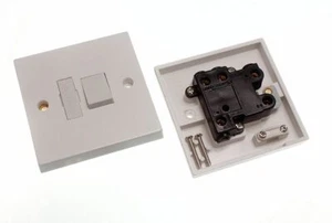 New 3 X Electric Switched Spur Junction Boxes - Onestopdiy - HD - Picture 1 of 1