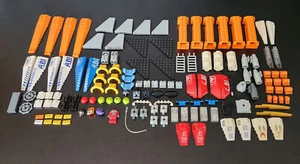 Lego Exo-Force - Teilesammlung + Figurenköpfe/2006 - Zubehör /Set 8108-7709-7721 - Bild 1 von 2