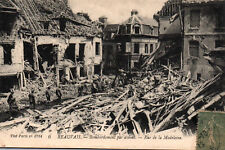 CPA 60 - BEAUVAIS (Oise) - 6. Bombardement par avions, rue de la Madeleine