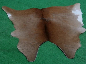 100% New Cowhide Rugs Area Cow Skin Leather Small Calf hide SA-2692 - Picture 1 of 3