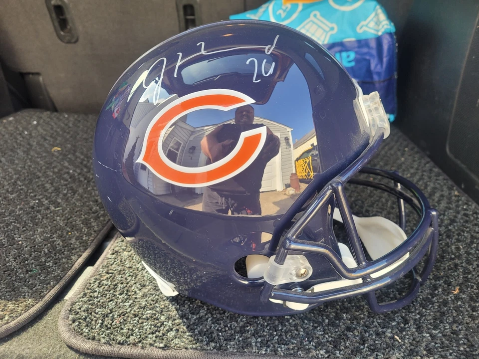 Chicago Bears Talla Completa Jordan Howard Autografiado Firmado Casco Swartz Certificado de Autenticidad Foto 1 de 4