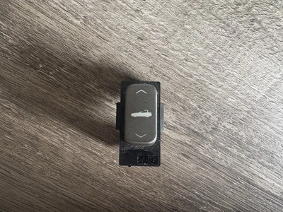 Interruptor de control superior convertible Cadillac XLR 2004-2009 Foto 1 de 4