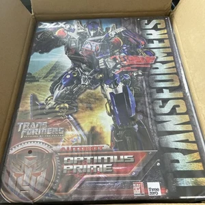 Threezero DLX Transformers Revenge of The Fallen Optimus Prime Sealed Neu - Bild 1 von 2