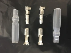 Pair of Bullet Motor Connectors - Picture 1 of 1