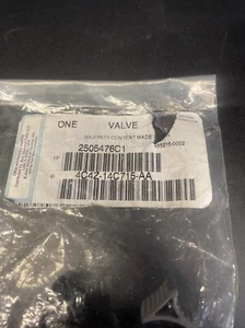 Navistar International Truck 2505476C1 VALVE - Picture 1 of 3