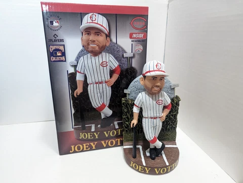 Joey Votto Field of Dreams Game Cincinnati Reds Player Bobblehead #13 of 322 Cover