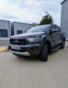 Ford Ranger Wildrack 2023 Fully Loaded power shutter - Picture 1 of 23