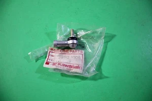 NOS Kawasaki Tie Rod End KLF KVF 300 KVF300 PRAIRIE KLF300 OEM # 39112-1006  - Picture 1 of 3