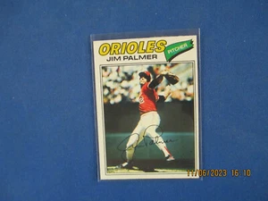 1977 Topps Baseball # 600 Jim Palmer NMT, NMT+ - Picture 1 of 2
