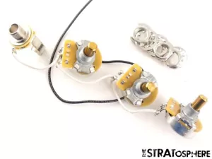 Fender Vintera II Basso Jazz anni 60 POTS Jack Volume Tono, Basso - Foto 1 di 2