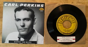 45 7" SP CARL PERKINS SUN RECORDS 243 BOPPIN' THE BLUES - Picture 1 of 2