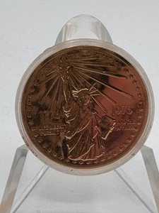 1776–1976 American Revolution Bicentennial Liberty Commemorative Coin - Picture 1 of 4