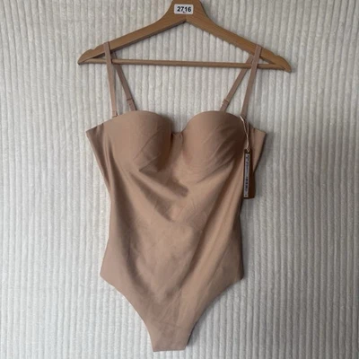 Skims Underwire Body Molded Thong Bodysuit Size Medium Clay NWT $120 - Image 1 of 4