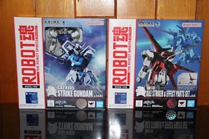 Bandai ROBOT Spirits GAT-X105 Strike Gundam & AILE Striker & Effects Parts - Foto 1 di 6