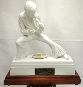 1981 Elvis Presley  Mccormick Whiskey Decanter w/Music box - Picture 1 of 24