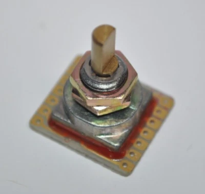 NOS Uniden BSRY0361001 Radio 2 Channel Selector Switch - Image 1 of 2