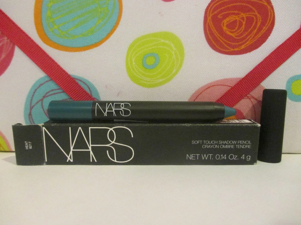 NARS ~ LÁPIZ DE SOMBRA SUAVE AL TACTO ~ # 8217 CALOR ~ 0,14 OZ EN CAJA Foto 1 de 1