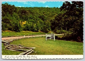 Postal Blue Ridge Parkway EE. UU. - Vista panorámica de la montaña de colección 6x4 reverso escrito - Imagen 1 de 2