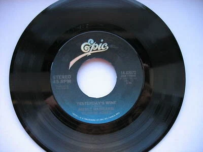 MERLE HAGGARD & GEORGE JONES-YESYERDAY'S WINE. 1982 US COUNTRY 7" VINYL. VG CON - Image 1 of 2