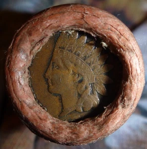 VINTAGE UNSEARCHED MYSTERY COIN ROLL 1917 S WHEAT 1907 INDIAN HEAD MIXED PENNIES - Picture 1 of 9
