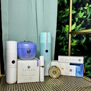 5 Pieces-TATCHA Luxury Skincare Set – Dewy Skin Cream, Silk Serum, Lip Balm NEW - Picture 1 of 15