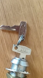 NOS lock with 2 keys for vintage MotoMorini 160069 - Bild 1 von 5
