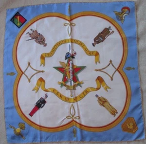 FOULARD LR PARIS EN SOIE HAUTE QUALITE 90 x 90 VINTAGE SCARF - Imagen 1 de 8