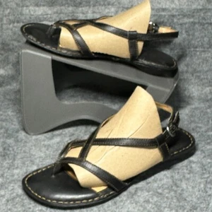 Sandali Born Slingback - taglia 7 - suola piatta - pelle marrone - cinturino - Foto 1 di 9