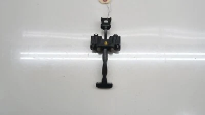2012-2016 BMW 328i F30 OEM Left Rear Door Check Strap Stopper Foto 1 de 4
