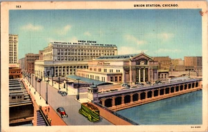 Vintage 1941 Union Station Railroad Terminal Penn Burlington Chicago IL Postcard - Picture 1 of 2