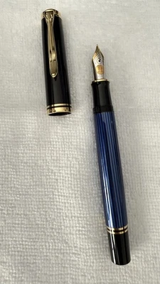 Pluma Estilográfica Pelikan Souveran M800 Azul Negro, Oro 18K Nuevo en Caja Alemania Foto 1 de 4