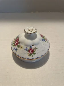 Royal Albert Petit Point - Ersatzdeckel für Teekanne *NUR* - Bild 1 von 8
