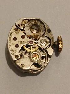 Vintage Timex 17 Jewel Mechanical Watch Movement, Ladies, Parts Or Repair - Picture 1 of 7