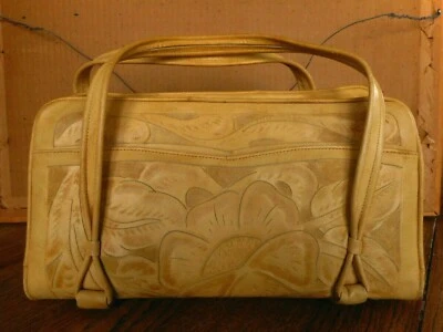 Avelars Vintage Mexico tooled leather purse cream color 50's 60's Awelars Hippy  - Imagem 1 de 4
