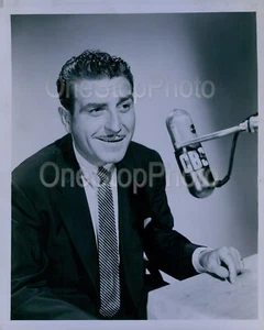 1953 JACK STERLING Radio Executive & Broadcaster Press Photo - Picture 1 of 2