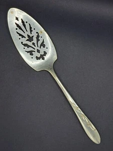 Carlton Silverplate - FANTASY Pattern - PIE / CAKE SERVER - 10 Inches - Picture 1 of 4