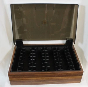 Vtg Atari Game Cartridge Case Storage Box Holds 32 Computer Hinged Lid Retro - Bild 1 von 11