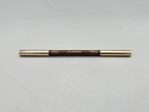 CLARINS MATITA PER SOPRACCIGLIA AUDACE A LUNGA DURATA - 01 MARRONE SCURO - 1,1 G/0,04 OZ - Foto 1 di 2