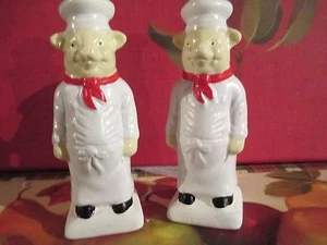  FRENCH CHEF ~ PIGS  ~ SALT & PEPPER SHAKERS SET  - Picture 1 of 4